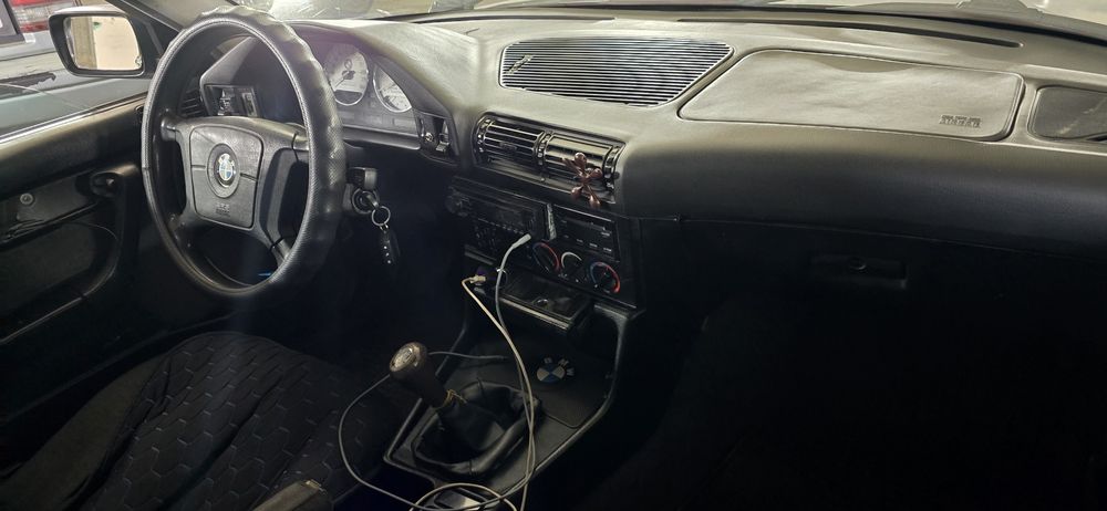 Продам бмв е34, 2.5