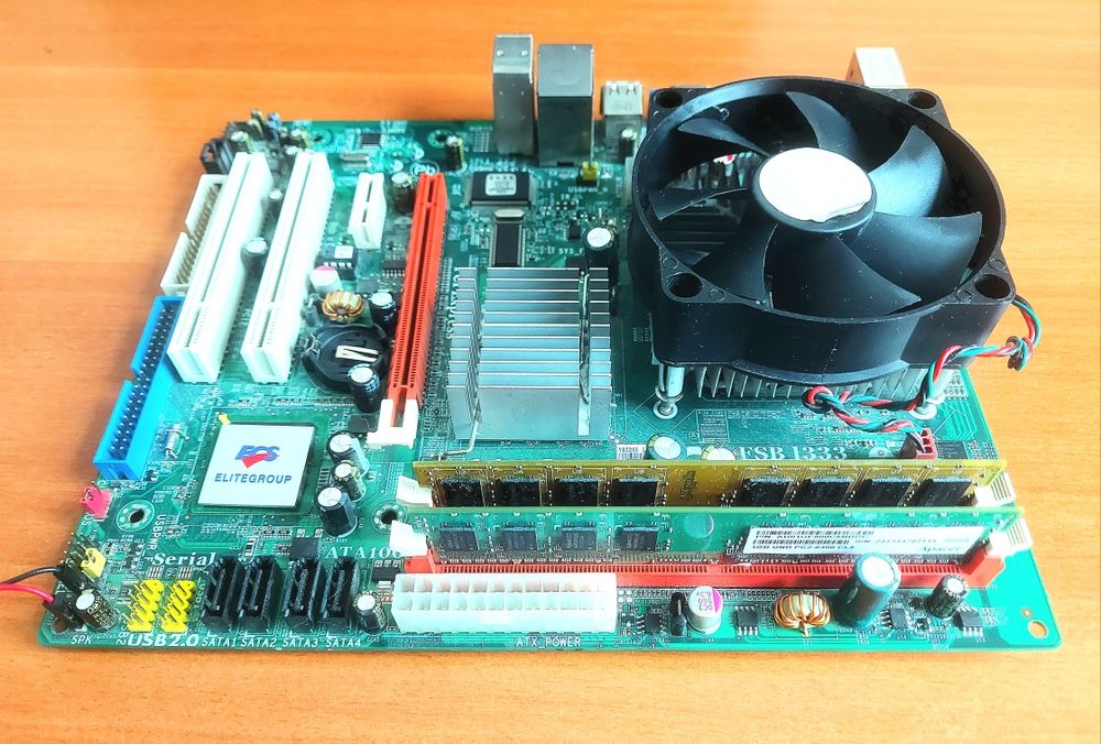 Продам комплект core duo e7400/ddr2 2gb