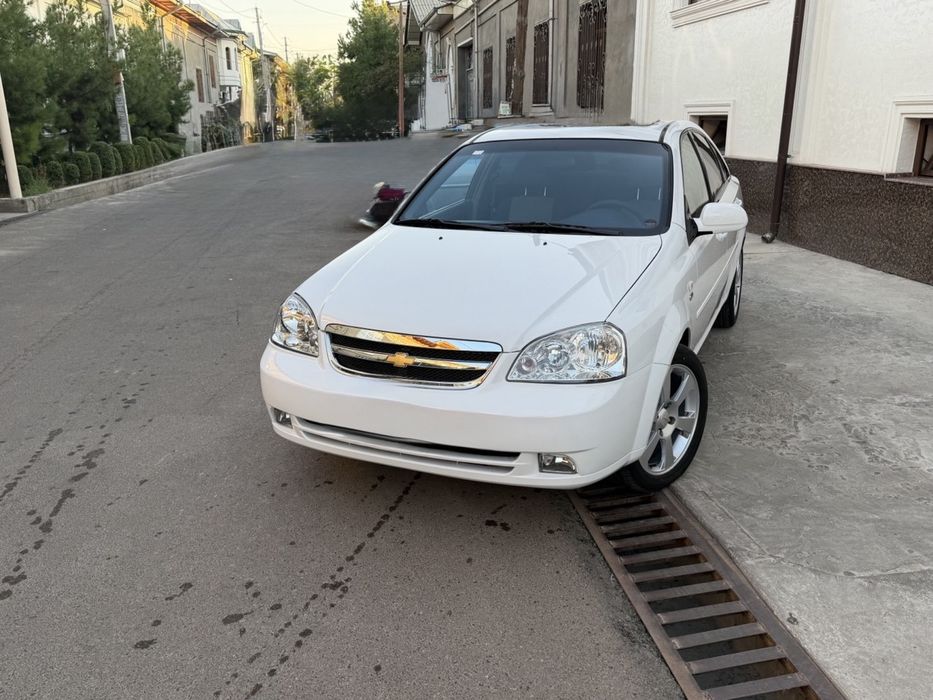 2009 1.8 avtamat 1.6  karobka ideal