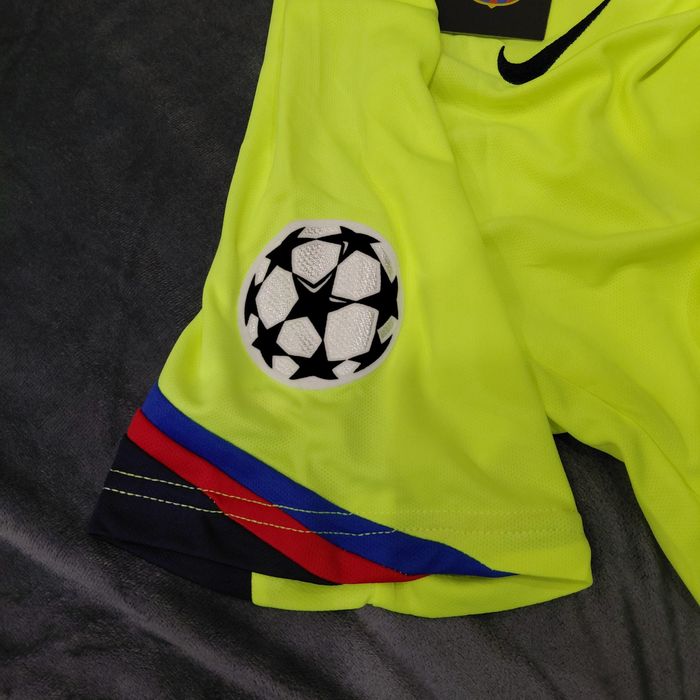 NIKE Ретро футболна тениска/фланелка на Barcelona НОВА