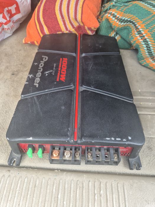 Усилвател Pioneer