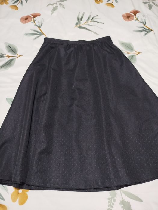 Fusta neagra dama