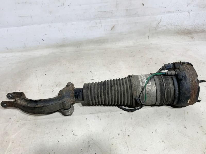 Perna de aer stanga / dreapta fata Audi A8 4H D4 3.0 tdi CDTA 4H061603