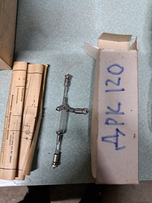 Лампа ртутная ДРШ 250, ДРТ 120, Триод ЭМ 7