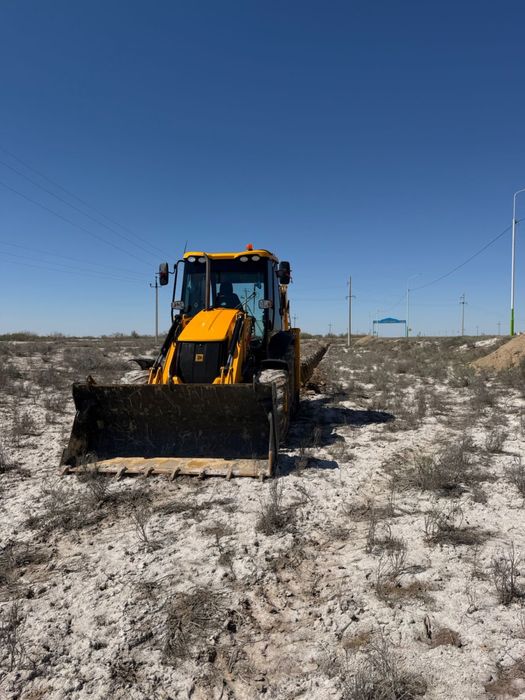 Погрузчик экскаватор