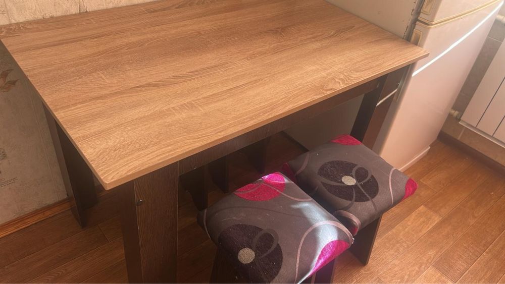 Стол,стуляларымен