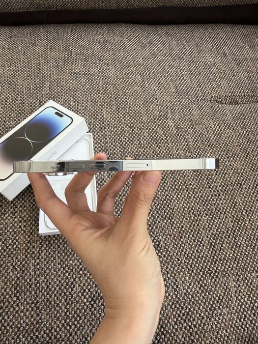 iPhone14 Pro в идеальном состоянии