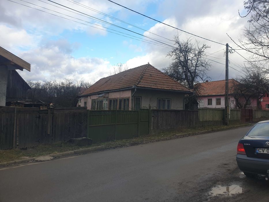 Vand casa in Bretcu