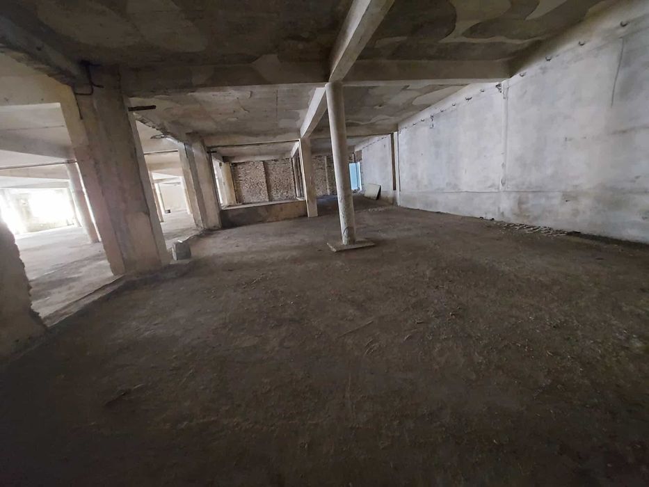 Продава се Промишлена сграда в Търговище, Промишлена зона - 10000 кв.м за 200 €/кв.м - Снимка #6