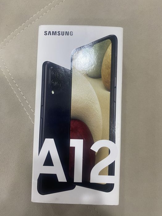 Телефон Samsung А 12