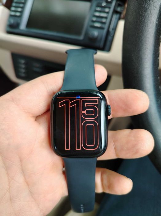 Apple Watch series 8