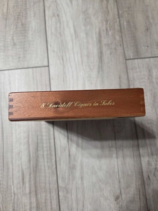 Cutie trabucuri Davidoff + trabuc + chibrituri