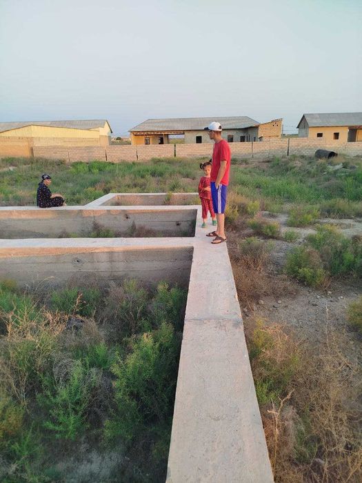 16 соток Икки хужаликка мулжалланган уй жойга фундамент куйилган