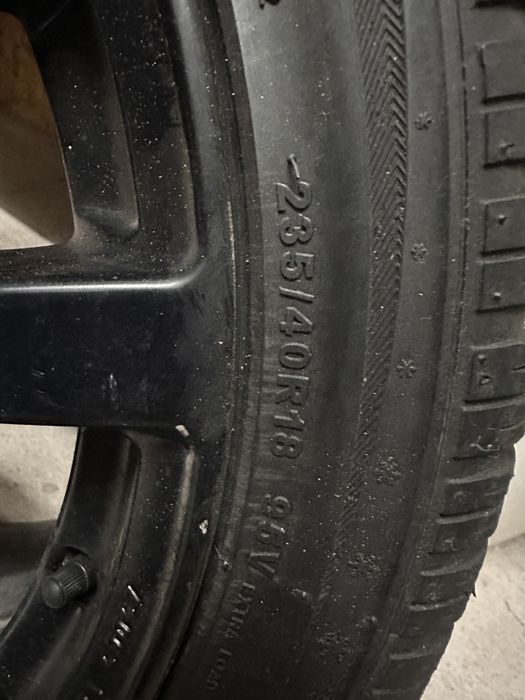 Гуми с алуминиеви джанти 4 бр