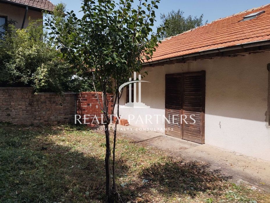 Продава се Къща в Брезник - 190 кв.м за 632 €/кв.м - Снимка #13