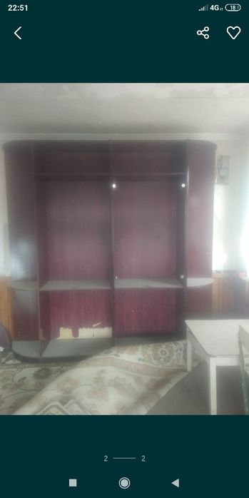 Стенка сервант сотилади холати урта Комод совгага адрес корасув