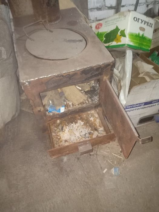 Продам печь . Срочно.
