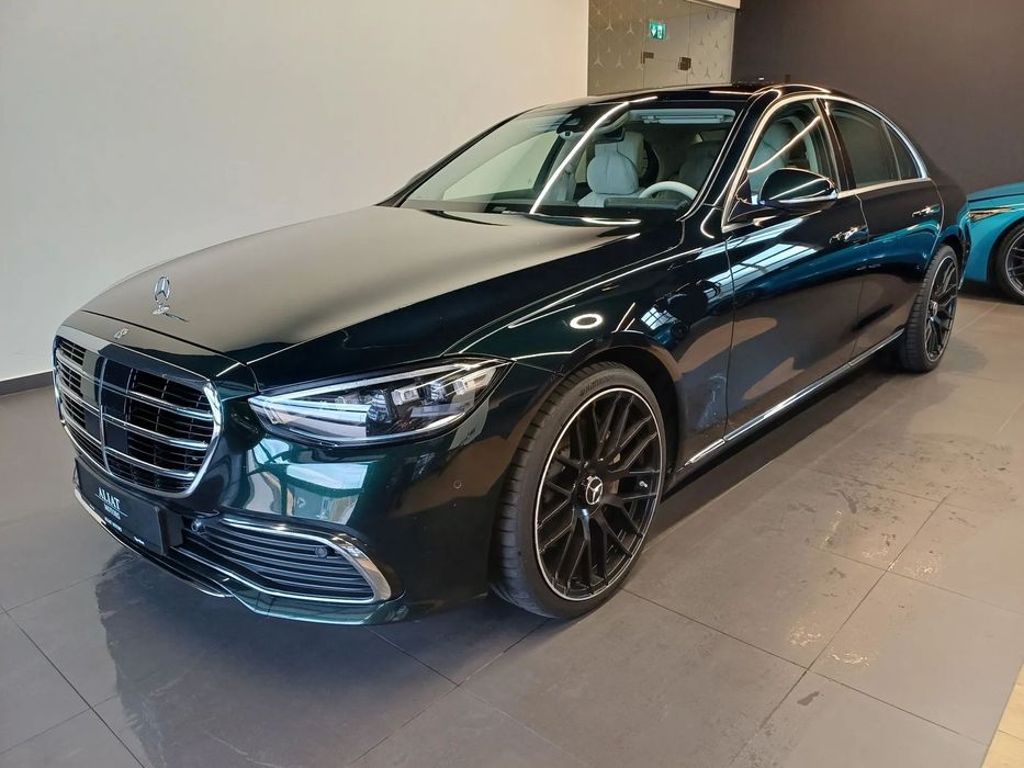 Mercedes-Benz S