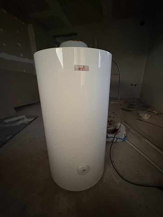 Boiler pe curent se vinde urgent