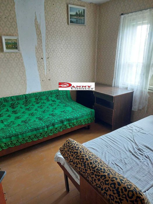 Двуетажна къща за продажба в с. Патреш - общ. Павликени