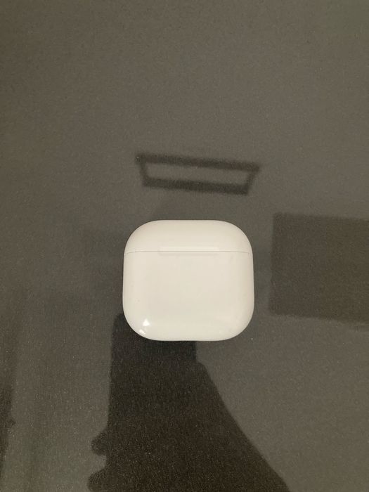 Vand Airpods4 urgent!