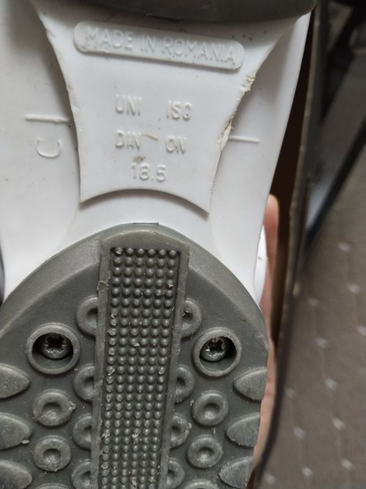 Детские горные лыжи