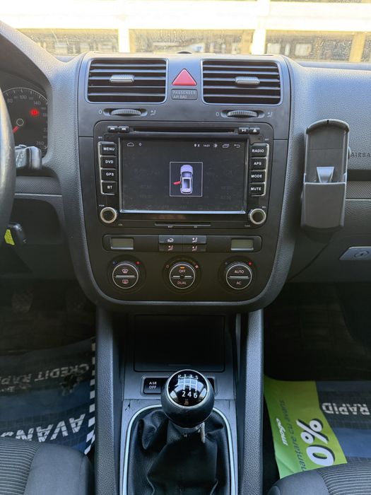 Volkswagen Golf 5•2008•1.6 Benzina•Rate la parc•Variante•Finantare