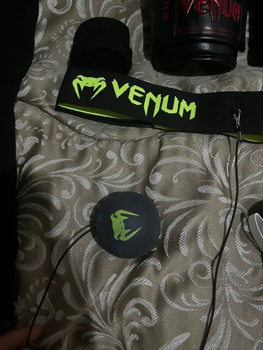 Set complet Venum – echipament sport / box / MMA – NOU