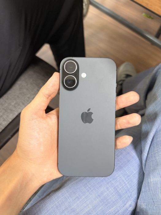 iPhone 17 100%/85цикл 256гб