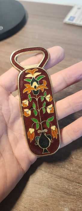 Vechi desfăcător de sticle, bronz, cloisonné