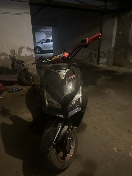 Продам м8 про лия