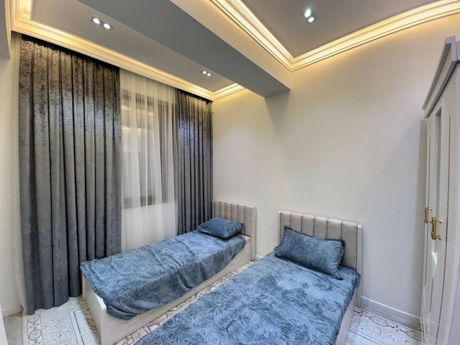 Продаётся 3-комнатная квартира (студия) в новостройке.