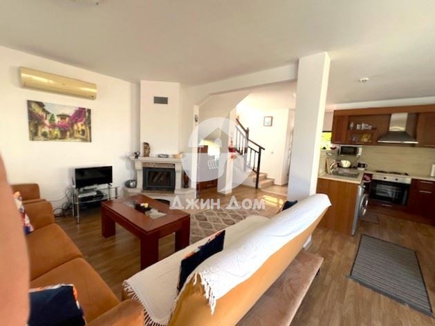 Продава се Къща в Ахелой - 146 кв.м за 1131 €/кв.м - Снимка #1