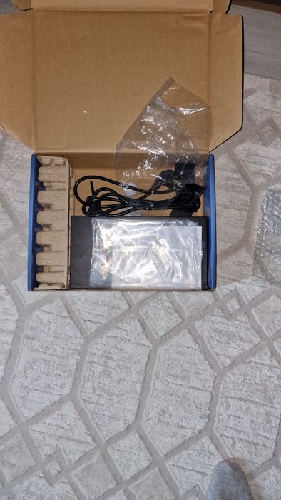 Коммутатор (Switch) 16 port D-Link DES-1016D