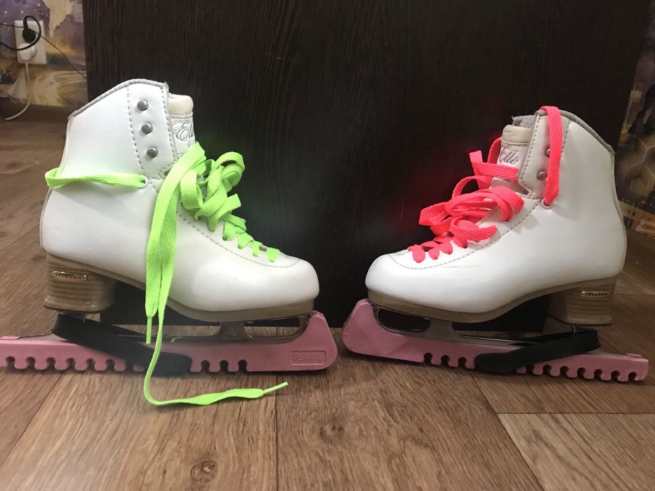 Продам коньки Jakson