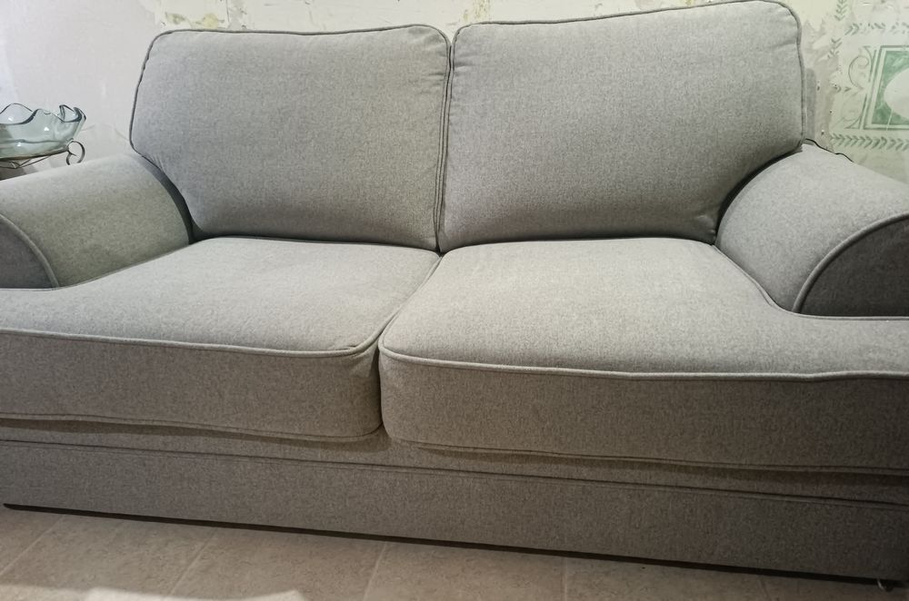 Продам мягкую мебель диван и кресло  Dalas Ariba