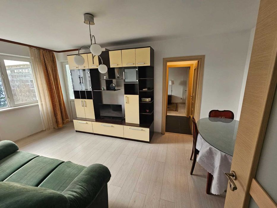 Canapea 3 locuri extensibila