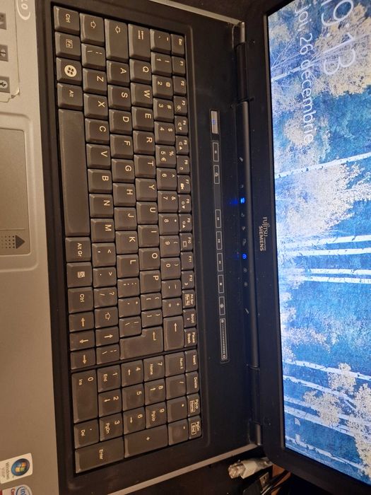 Laptop Fujitsu Siemens Amilo XI2528