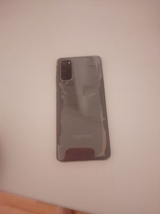 Смартфон samsung s20