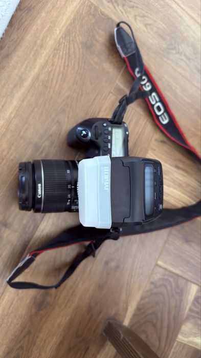 Продам фотоаппарат Canon 60D.
