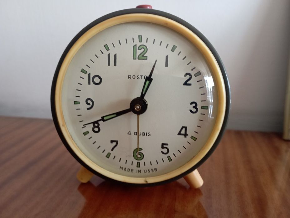 Продам Часы будильники