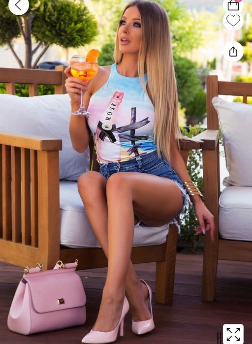 Топ на alessa в размер С