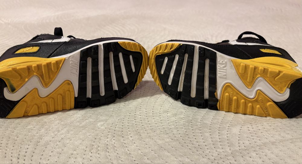 Nike детски маратонки 28,5 номер