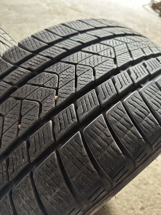 Set anvelope Pirelli Sottozero 3 M+S RunFlat Steluta BMW 275/35/20 - 245/40/20 - Ca noi - Rulaj 500Km