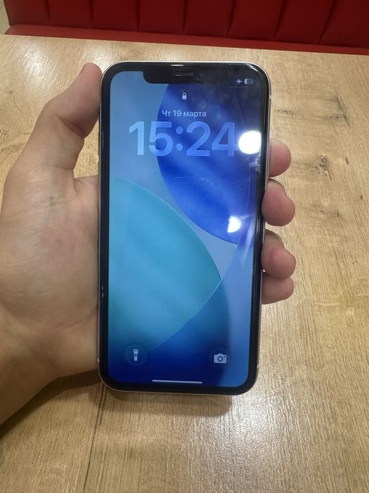 Iphone 11 в отличном состоянии