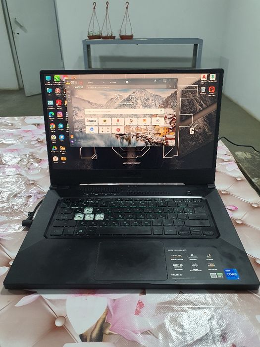 ASUS Taf Dash F15 Gameng qulay narxda kuchli protswssorli novutbuk