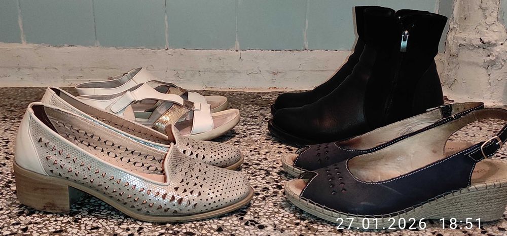 Дамски обувки и сандали по 2 евро отлични, н. 40