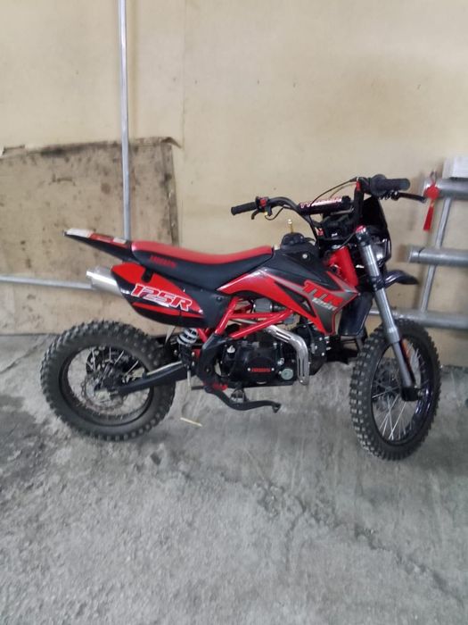 Продам питбайк TTR 125.