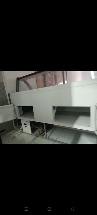 Витринный холодильник