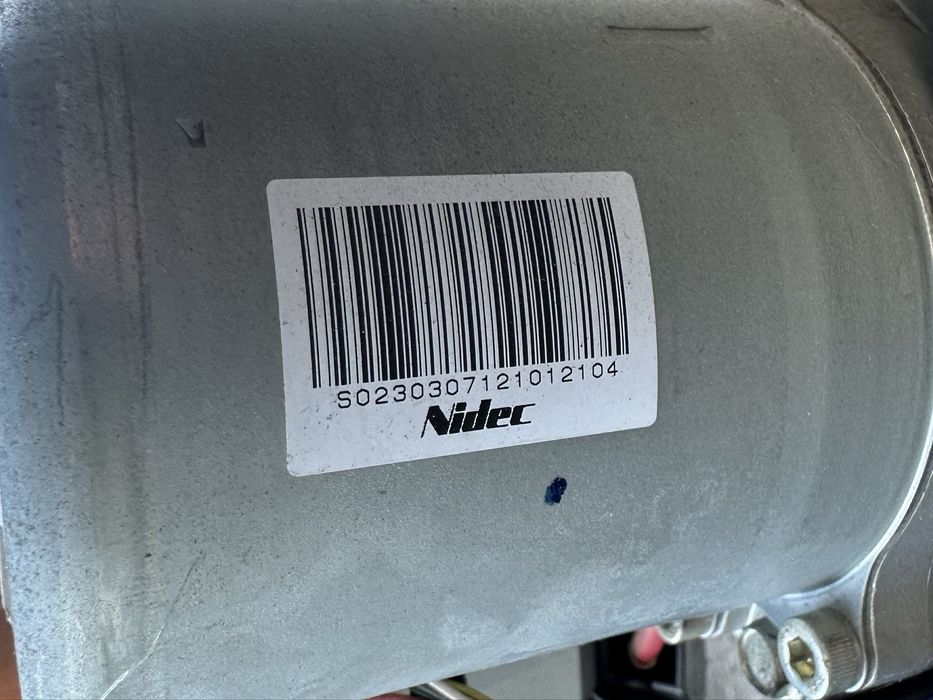 Електрически кормилен прът,кормилна колона за Рено Колеос!